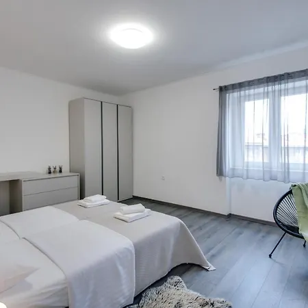 Lägenhet Sherri Rijeka